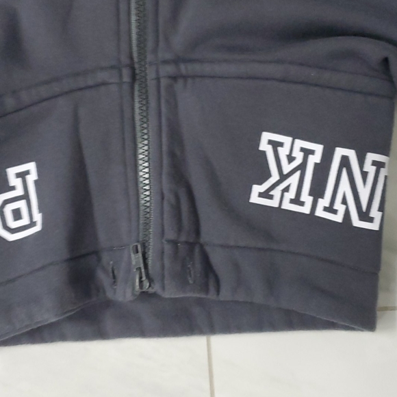 In Good Condition PINK Sweat Shirt (FINAL SALE PRICE) - Picture 6 of 9